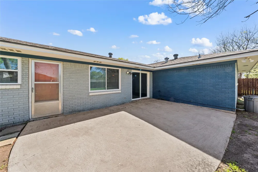 104 E Santa Anna Drive Robinson, TX 76706