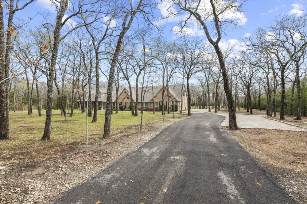 6675 County Road 2560 Quinlan, TX 75474