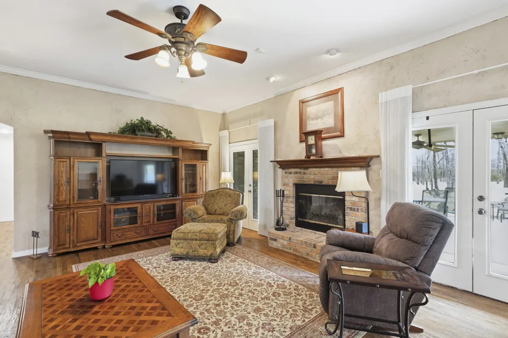 6675 County Road 2560 Quinlan, TX 75474