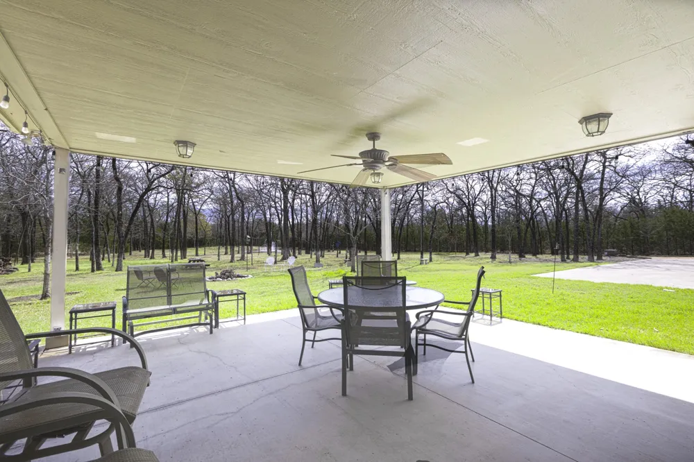 6675 County Road 2560 Quinlan, TX 75474