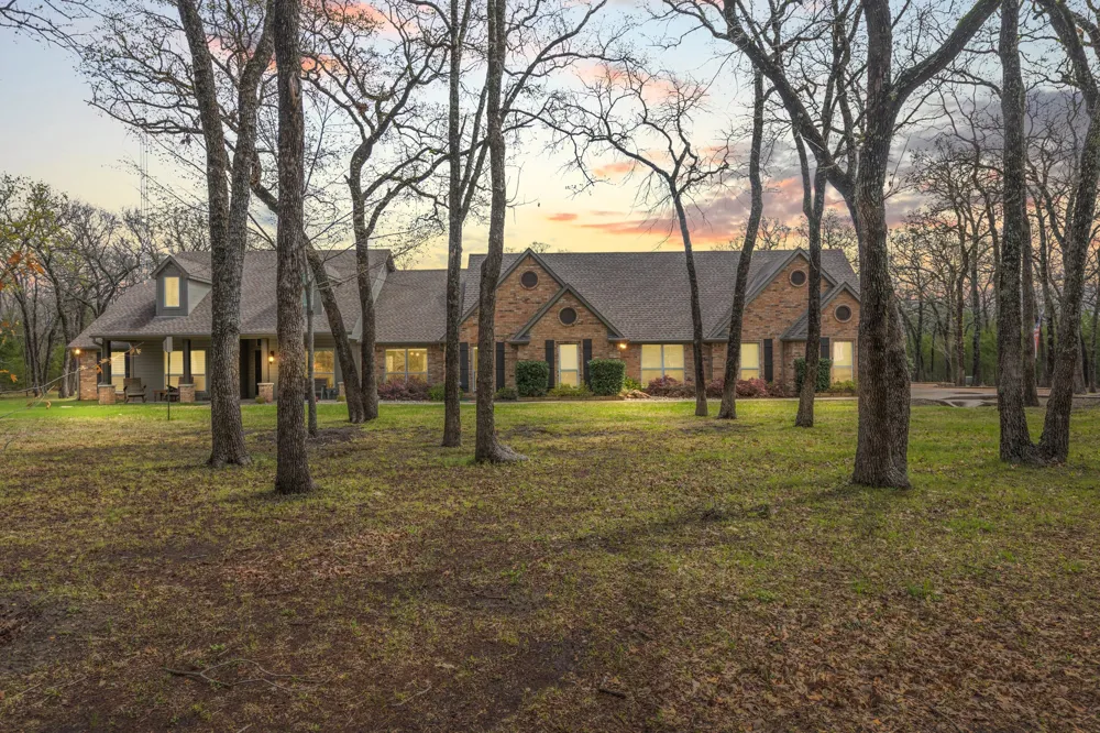 6675 County Road 2560 Quinlan, TX 75474