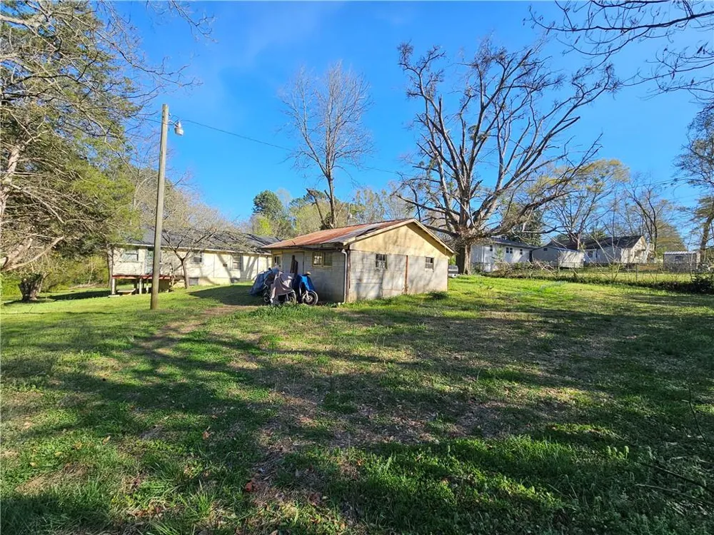 129 Brady Street Toccoa, GA 30577