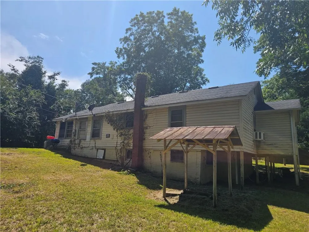 129 Brady Street Toccoa, GA 30577