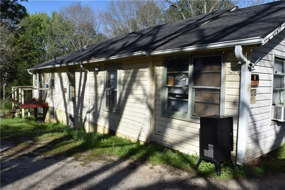 129 Brady Street Toccoa, GA 30577