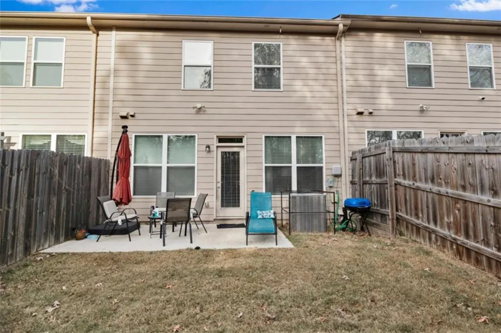 2805 Ellis Pointe Avenue Conyers, GA 30094
