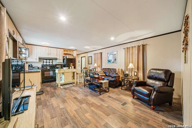916 private road 2532 Mico, TX 78056
