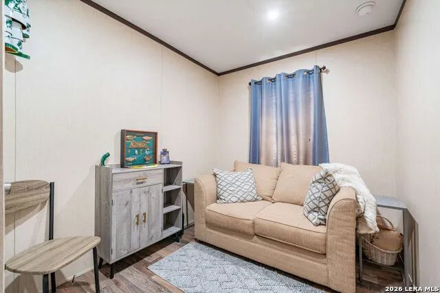 916 private road 2532 Mico, TX 78056