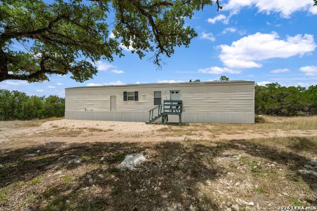 916 private road 2532 Mico, TX 78056