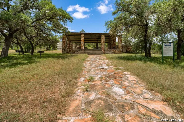 916 private road 2532 Mico, TX 78056