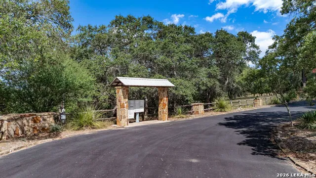 916 private road 2532 Mico, TX 78056