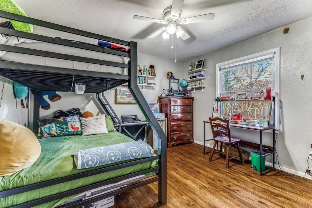 5716 Tracyne Drive Westworth Village, TX 76114