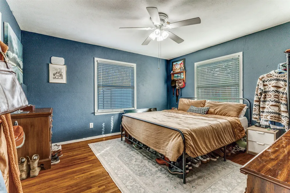5716 Tracyne Drive Westworth Village, TX 76114