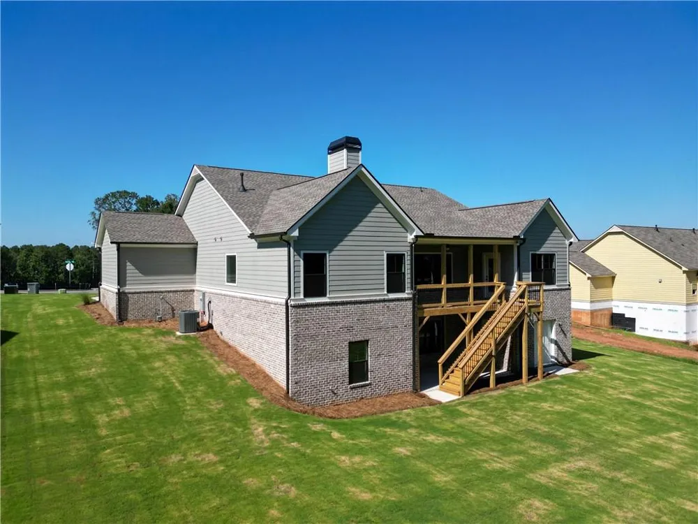 87 River Ridge Walk Monroe, GA 30656