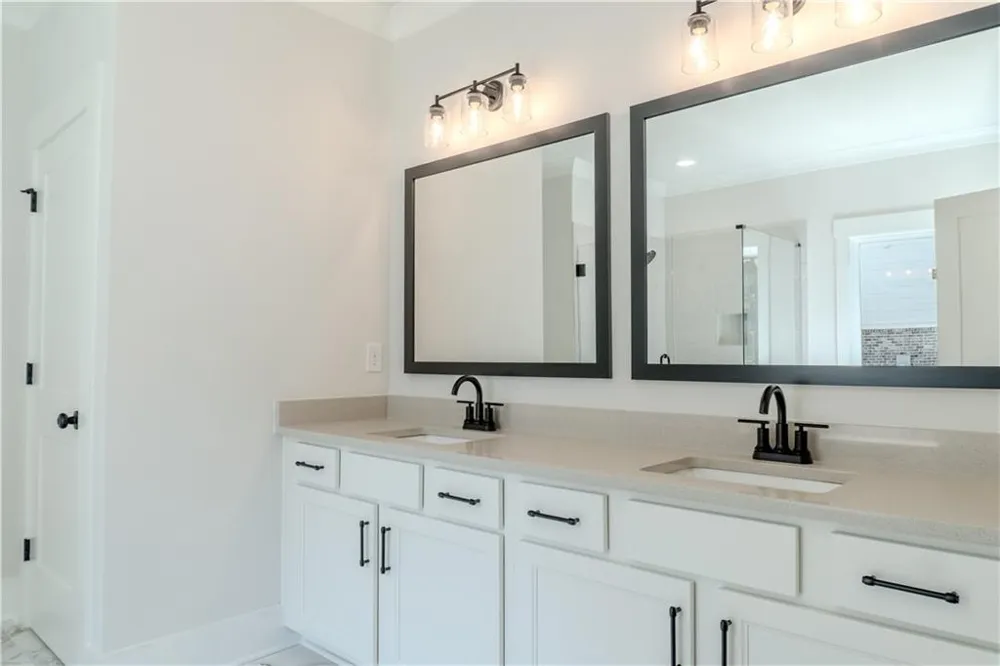 87 River Ridge Walk Monroe, GA 30656