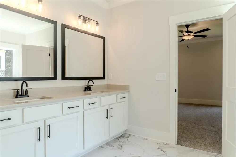 87 River Ridge Walk Monroe, GA 30656