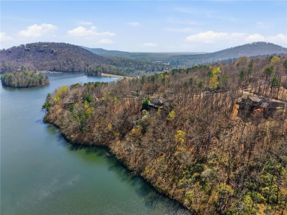 1150 Swallow Point Big Canoe, GA 30143
