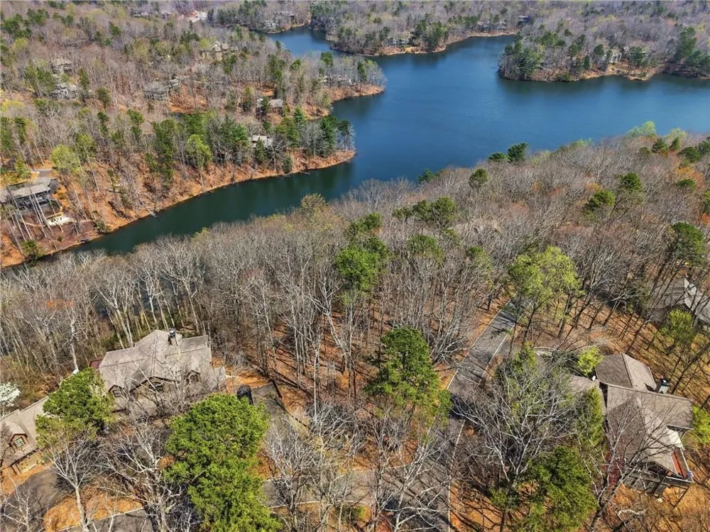 1150 Swallow Point Big Canoe, GA 30143