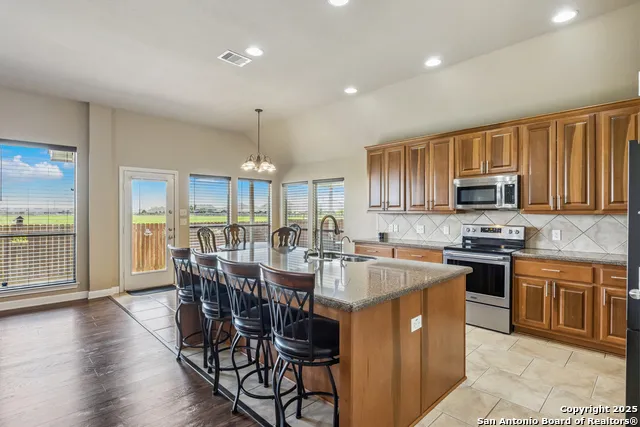 3035 Mustang Meadow Seguin, TX 78155