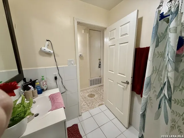 223 Zabra San Antonio, TX 78227