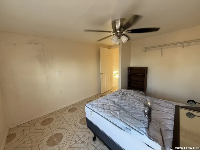 223 Zabra San Antonio, TX 78227