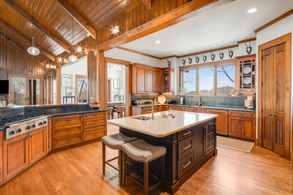 951 Whitewater Ridge Road Sapphire, NC 28774