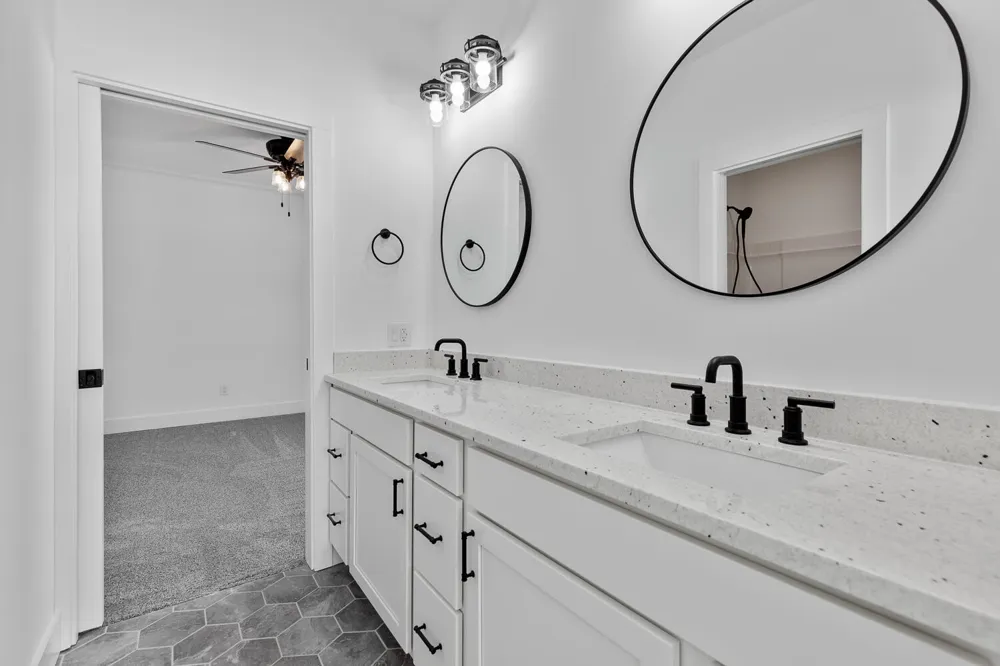 4909 Schmitz Court Adrian, MI 49221