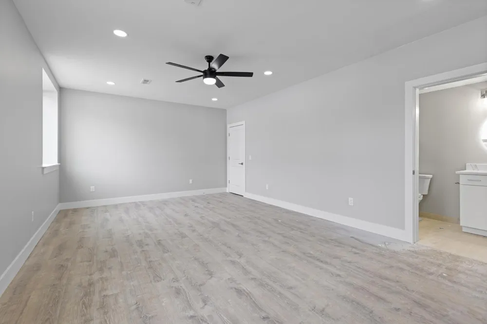 4823 Thompson Heights Drive Adrian, MI 49221