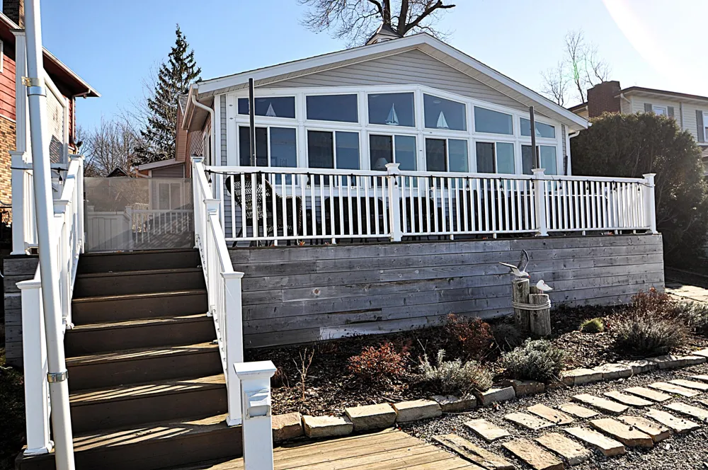 23642 S Shore Drive Edwardsburg, MI 49112