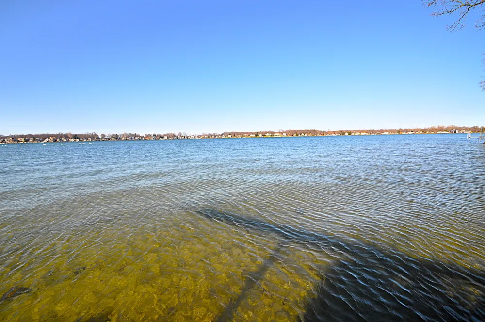23642 S Shore Drive Edwardsburg, MI 49112
