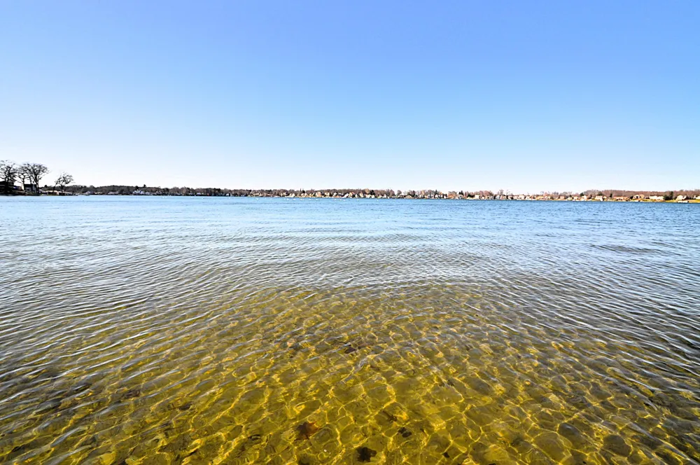 23642 S Shore Drive Edwardsburg, MI 49112