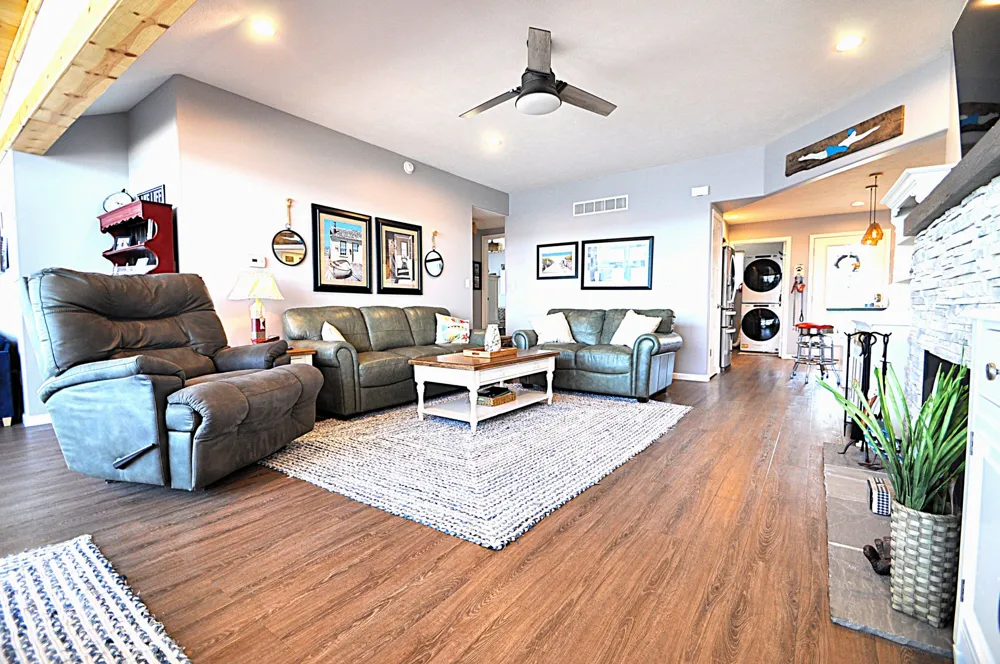23642 S Shore Drive Edwardsburg, MI 49112