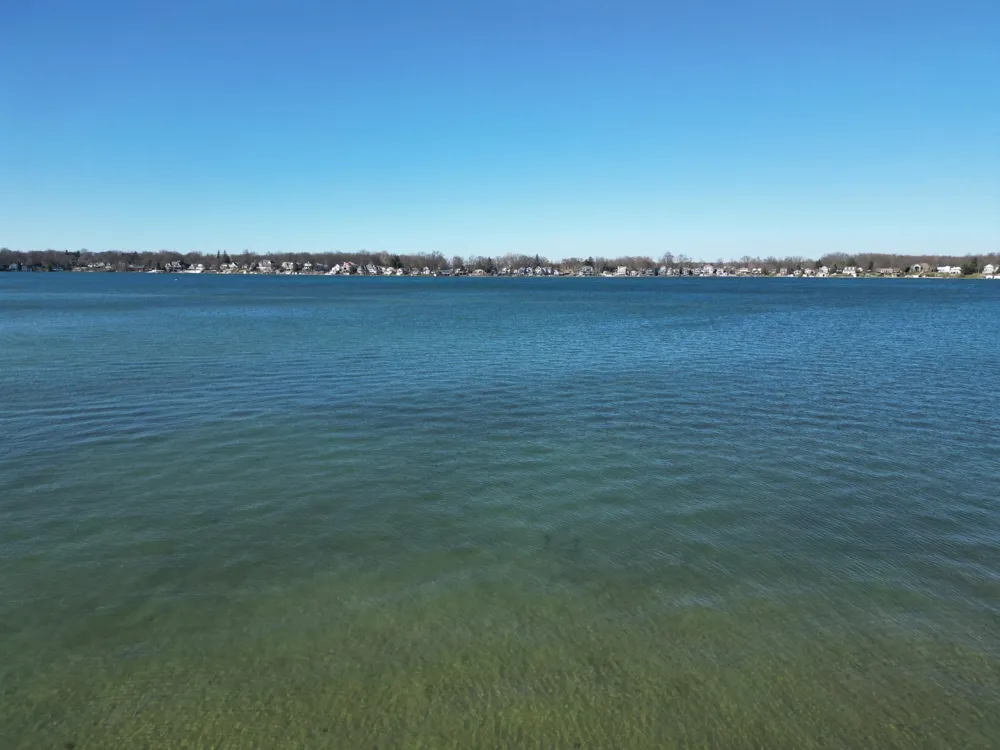 23642 S Shore Drive Edwardsburg, MI 49112