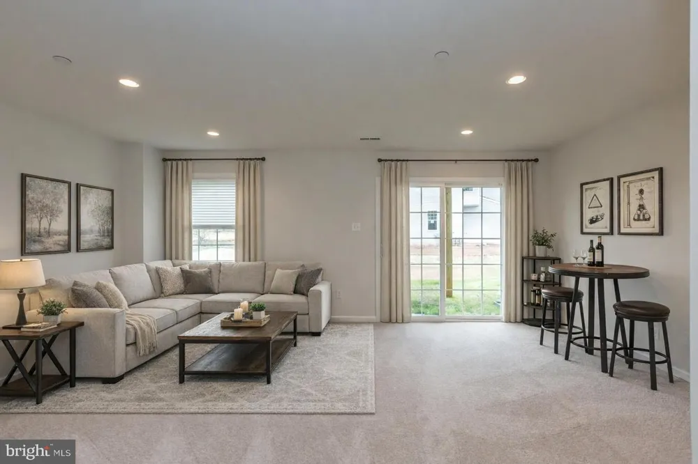 502 PARK ROAD Spring City, PA 19475