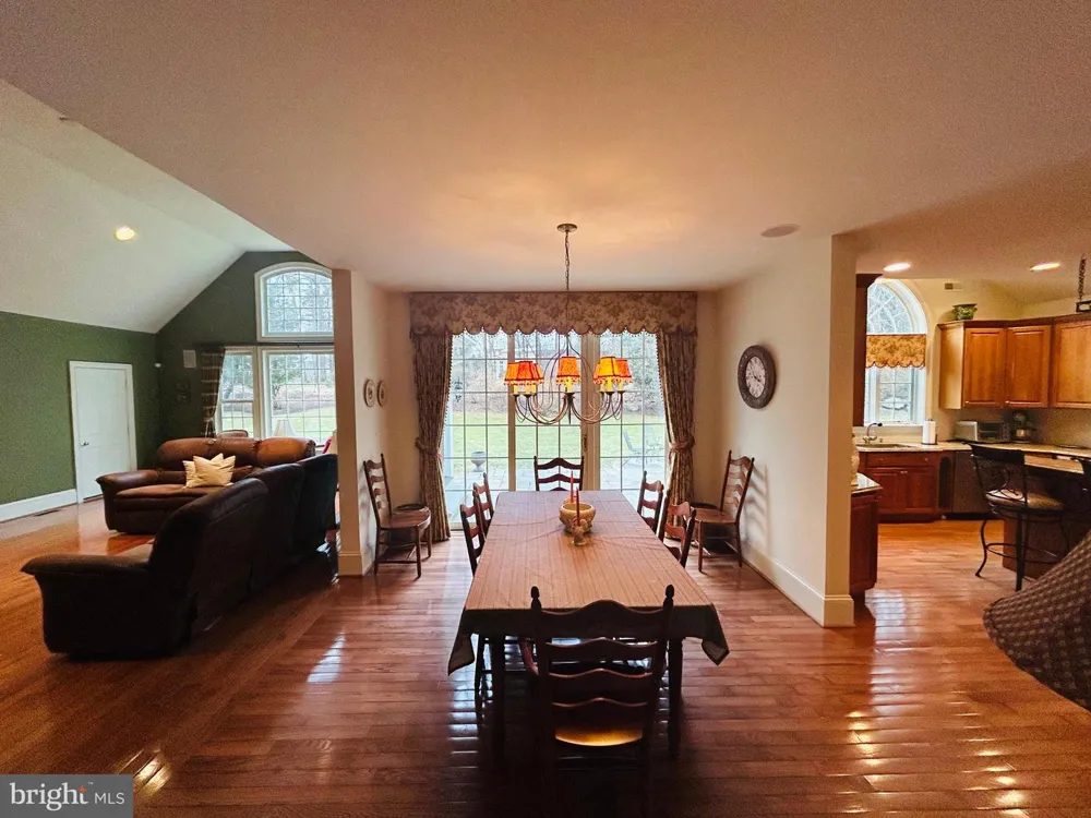 1160 JEFFERSON LANE Huntingdon Valley, PA 19006