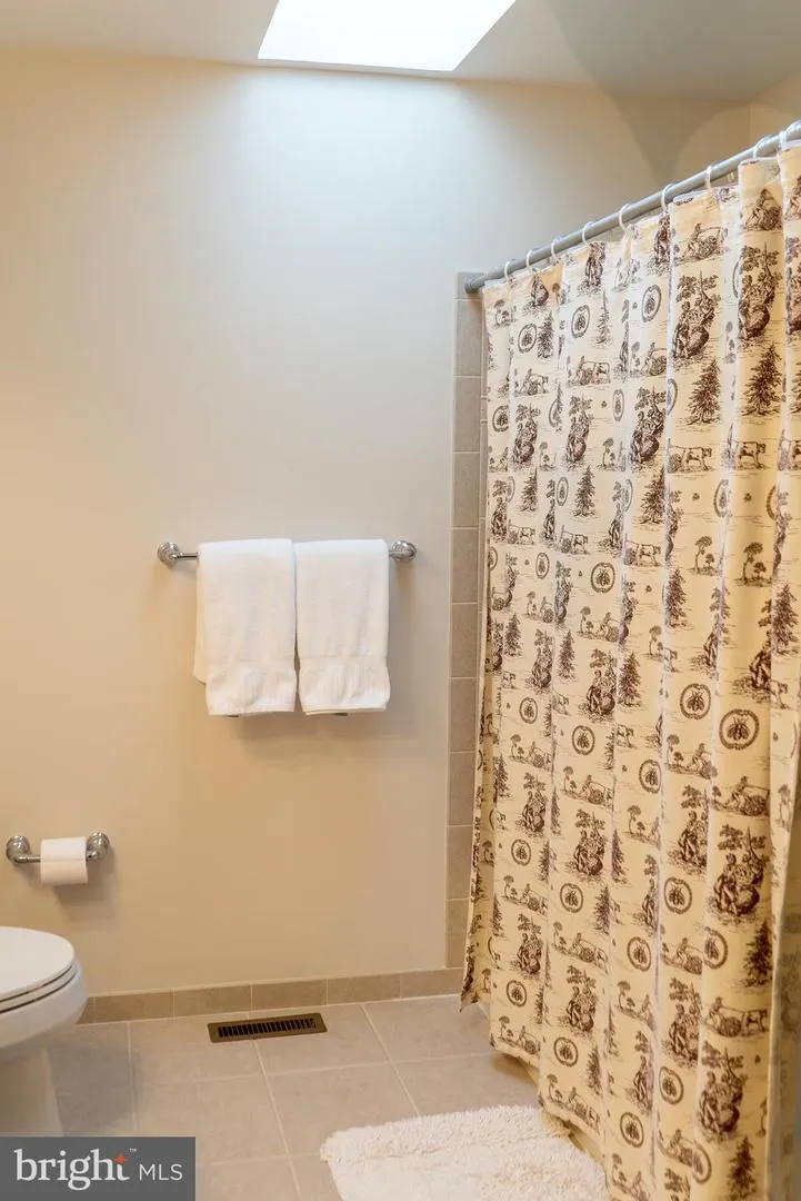 1160 JEFFERSON LANE Huntingdon Valley, PA 19006
