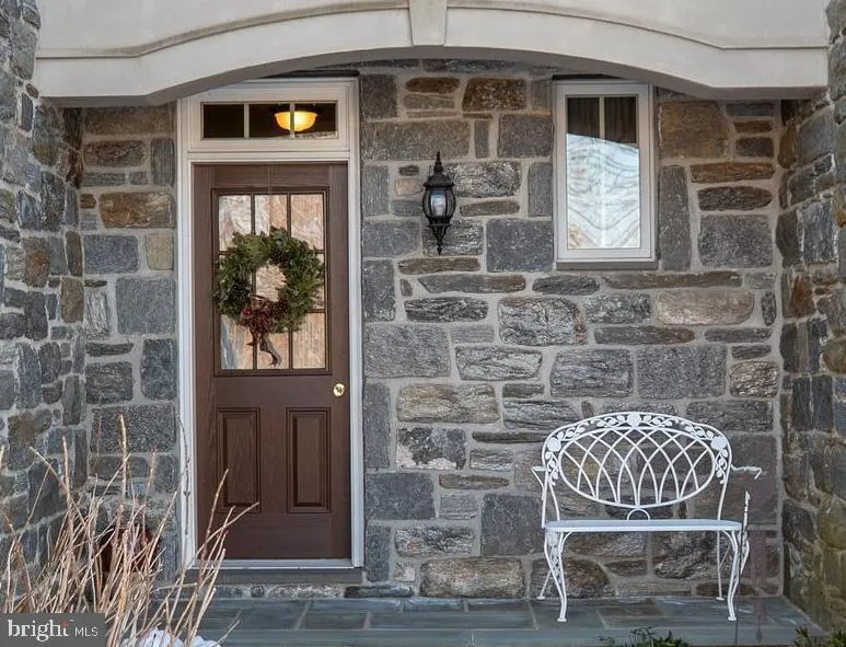 1160 JEFFERSON LANE Huntingdon Valley, PA 19006