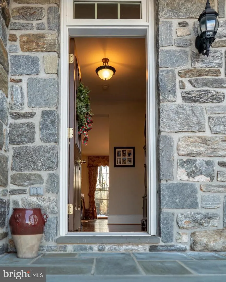 1160 JEFFERSON LANE Huntingdon Valley, PA 19006