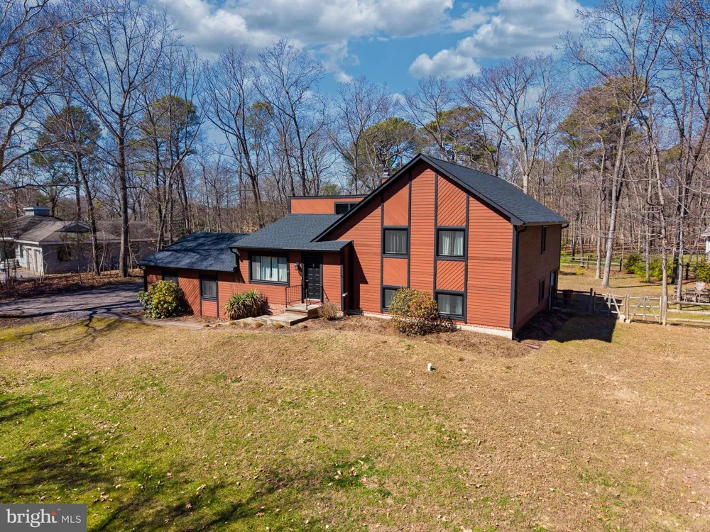 1 BUNKER Grasonville, MD 21638