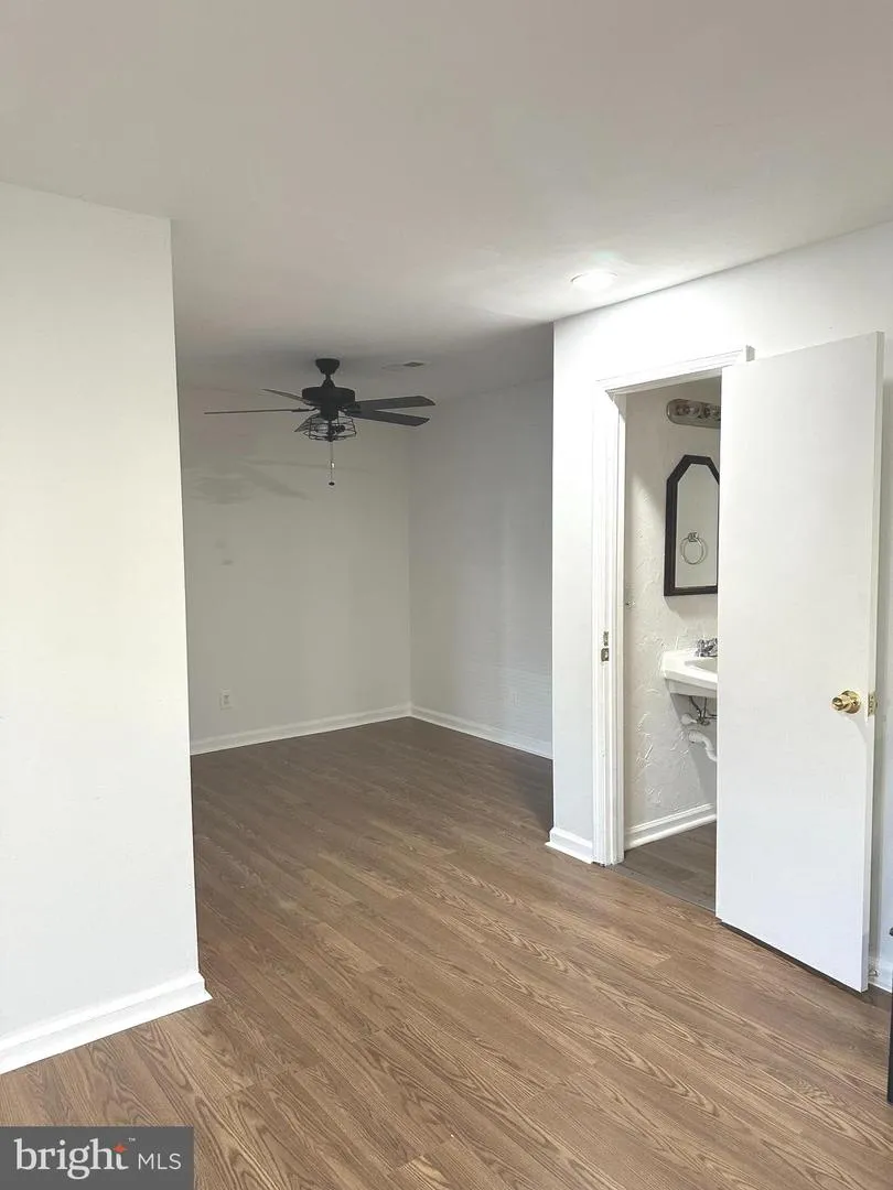 2176 HARBOUR DRIVE Palmyra, NJ 08065