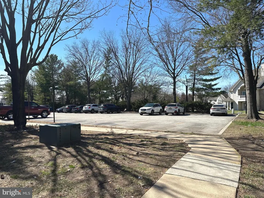 2176 HARBOUR DRIVE Palmyra, NJ 08065