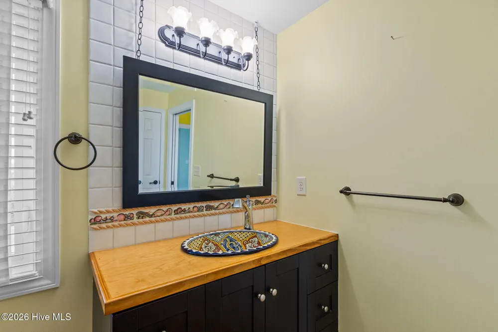 616 Nelson Neck Road Sea Level, NC 28577