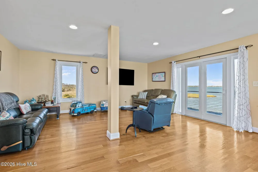 616 Nelson Neck Road Sea Level, NC 28577