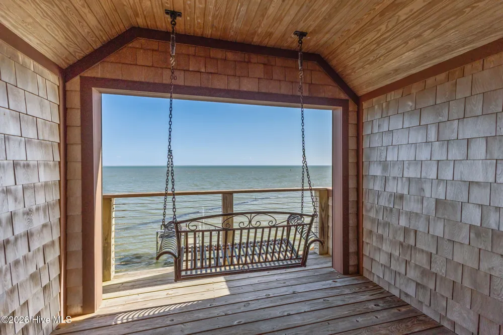 616 Nelson Neck Road Sea Level, NC 28577