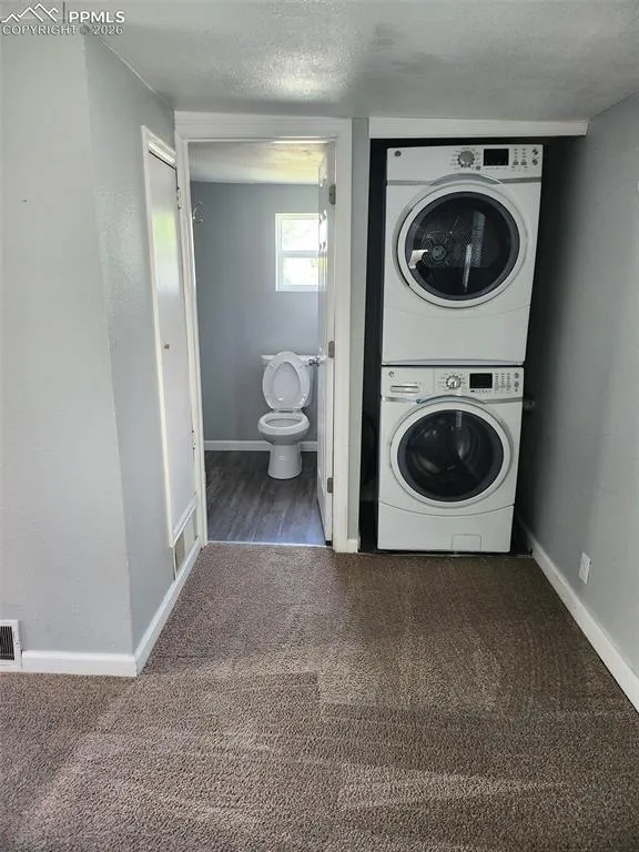 1012 Iowa Avenue Colorado Springs, CO 80909