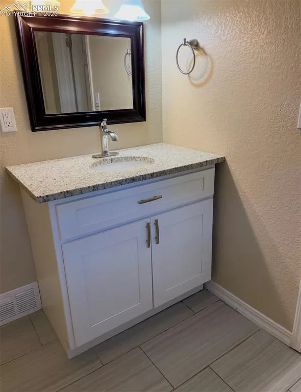 1012 Iowa Avenue Colorado Springs, CO 80909