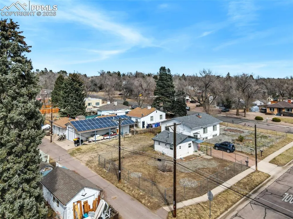 1012 Iowa Avenue Colorado Springs, CO 80909