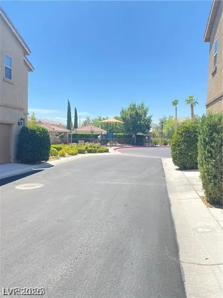 9562 Volk Avenue Las Vegas, NV 89178
