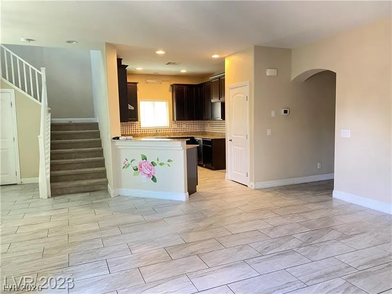 9562 Volk Avenue Las Vegas, NV 89178