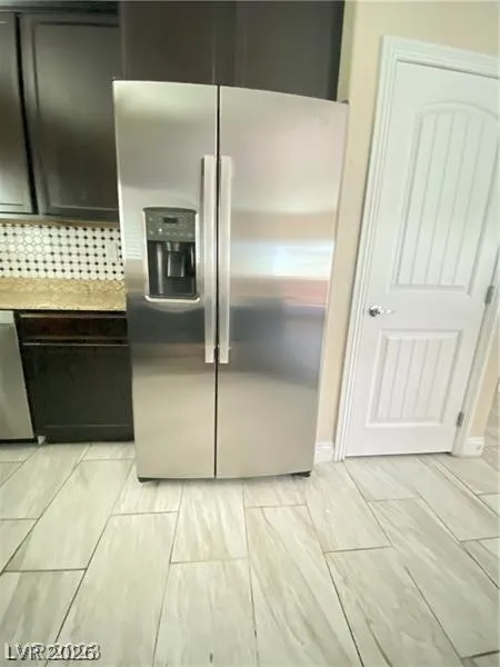 9562 Volk Avenue Las Vegas, NV 89178