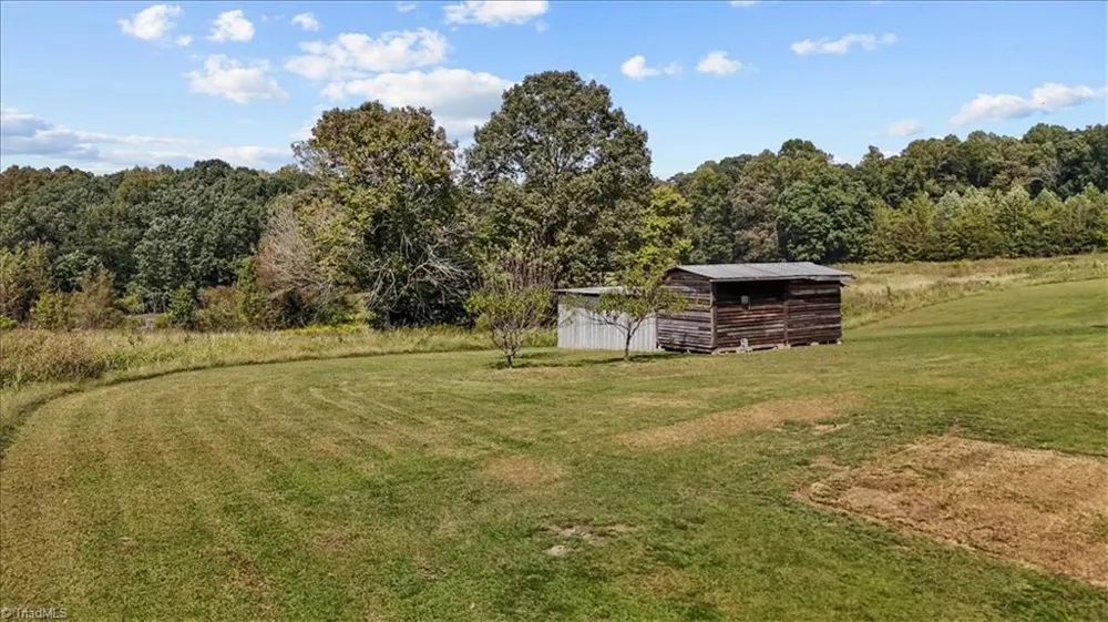 2385 Clacie Lane Liberty, NC 27298